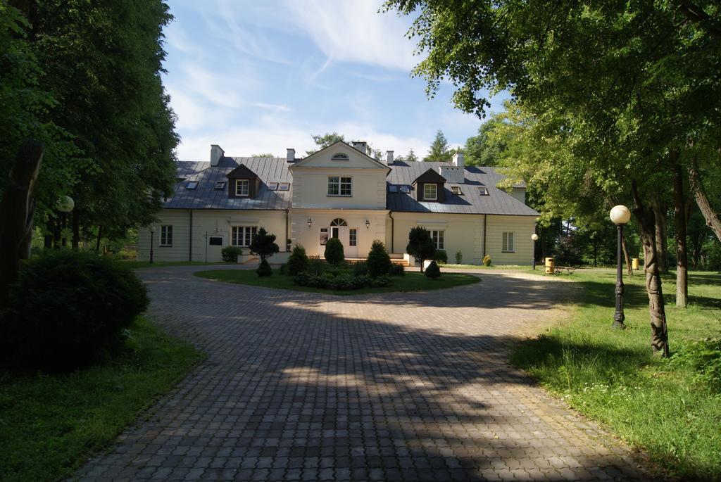 Roskosz Zespol Dworsko Parkowy Bed & Breakfast Biala Podlaska Exterior photo